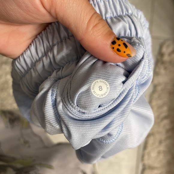 Hotty Hot 4in Short - Picture 3 of 3